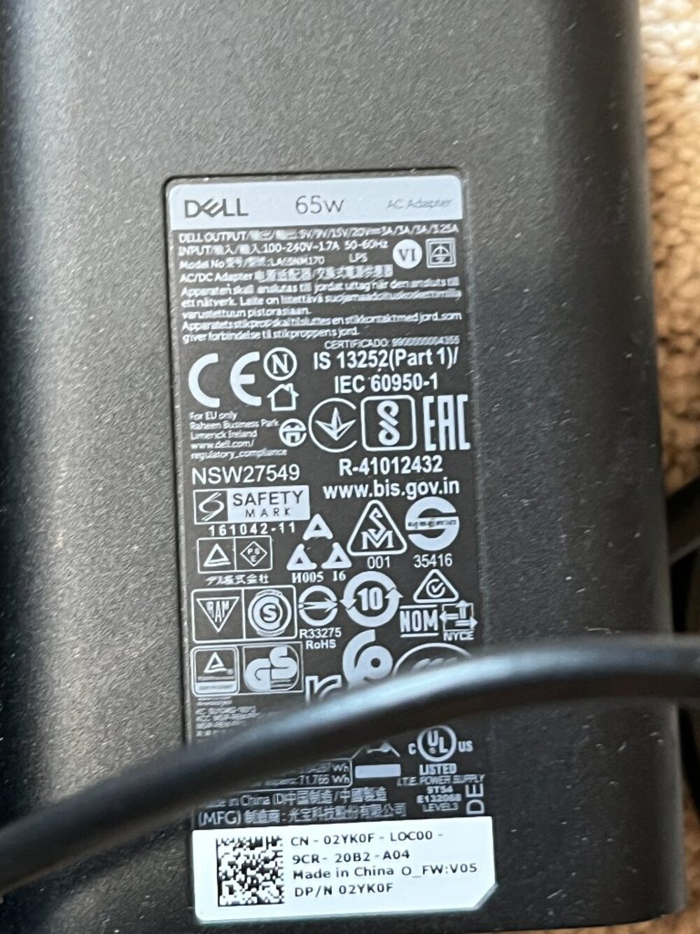Dell Docking System, Wireless Key and Mouse, Power Cords (Great Bundl1) - Picture 15 of 16